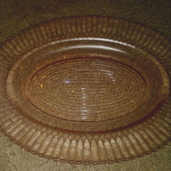 DEPRESSION GLASS PLATTER  BLUSH Pink OVAL Patterned VINTAGE - Picture 1 of 2